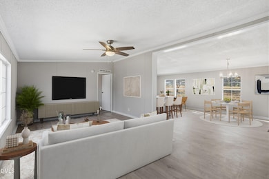 213 Maideline Ave, Sanford, NC 27332 - photo 4