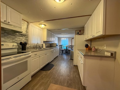 2906 Davis Rd, Rocky Face, GA 30740 - photo 7