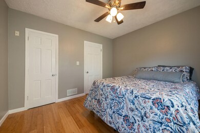 1117HoytSt-25