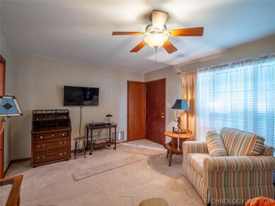 1315 Wichita Ave, McAlester, OK 74501 - photo 6