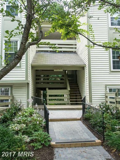 11717 Karbon Hill Ct unit 706B, Reston, VA 20191 - photo 2