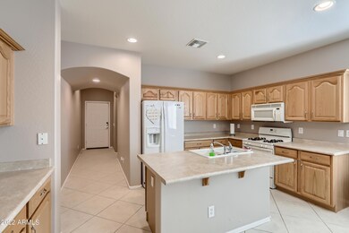 08 Kitchen