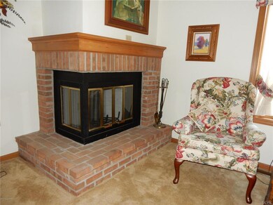 107 Duck Hollow Cir, Stroudsburg, PA 18360 - photo 5