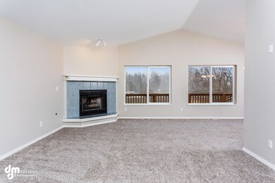 Living Room 4240-FULL