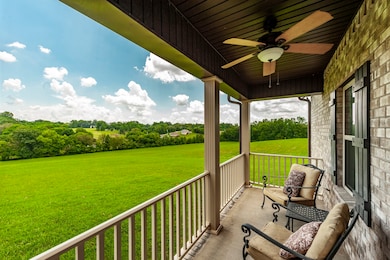 1629 Rock Bridge Rd, Bethpage, TN 37022 - photo 7