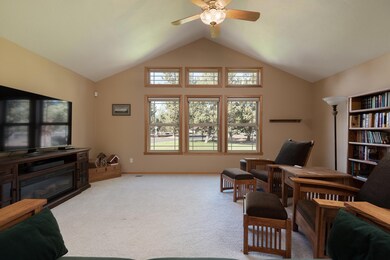 64481 Mcgrath Rd, Bend, OR 97701 - photo 6