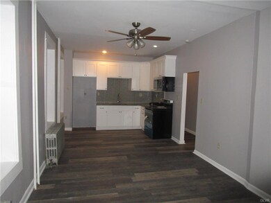 1126 Tilghman St, Allentown, PA 18102 - photo 3