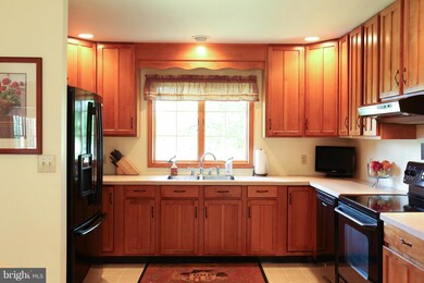 818 Pine Stump Rd, Chambersburg, PA 17202 - photo 6