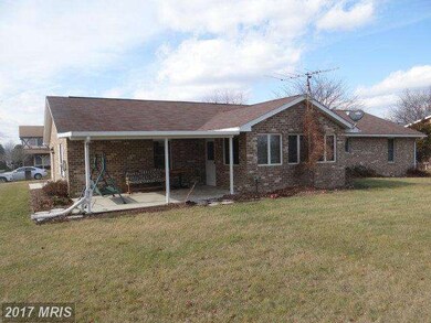 24 Obsidian Dr, Chambersburg, PA 17202 - photo 3