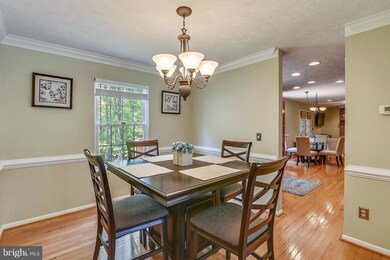 4688 Abbott Ct, Woodbridge, VA 22193 - photo 4
