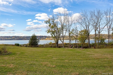 3 Spring St, Wappingers Falls, NY 12590 - photo 5