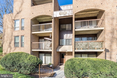 Chestnut Grove Condominiums unit 362, Reston, VA 20190 - photo 2