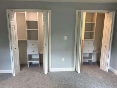 7 Oakwood St, Windham, NH 03087 - photo 5