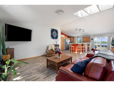 125 Gallery Ln, Adna, WA 98522 - photo 7