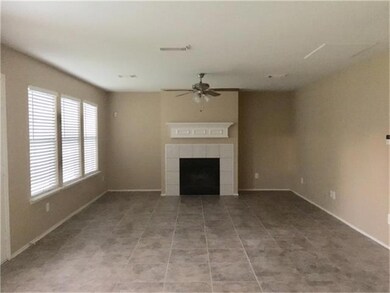 5830 Wickover Ln, Houston, TX 77086 - photo 4