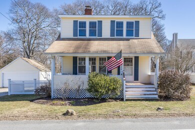 21 Worcester Ct, Falmouth, MA 02540 - photo 2