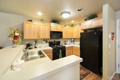 20549 Sun Meadow Way, Bend, OR 97702 - photo 7