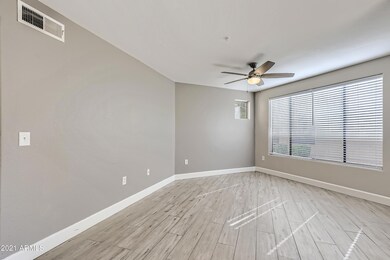 6-040512444-10 Living Room