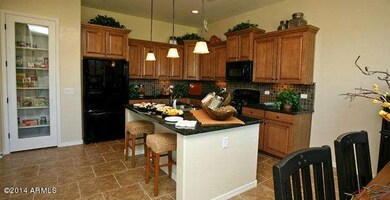 Roosevelt_Kitchen_jpg_mxw605_mxh311