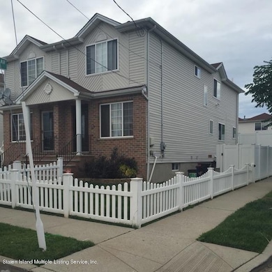 69 Beresford Ave, Staten Island, NY 10314 - photo 2