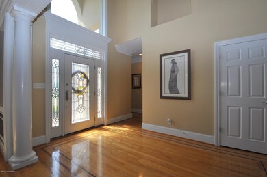 004_Foyer