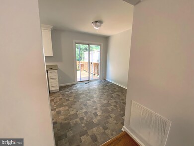 36 Cross Laurel Ct, Germantown, MD 20876 - photo 6