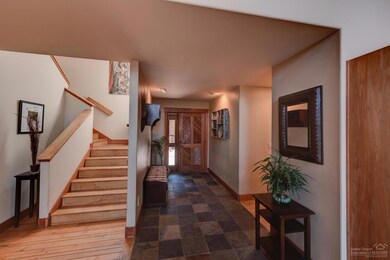 19560 E Campbell Rd, Bend, OR 97702 - photo 7