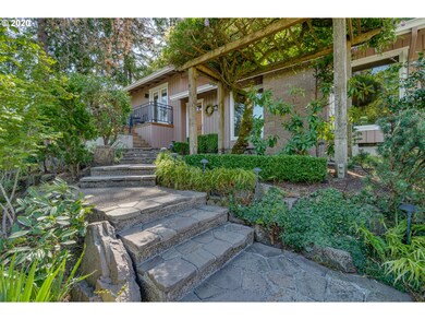 1714 Meadows Dr, Lake Oswego, OR 97034 - photo 2