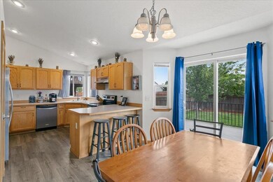 1112 N Tara Lee St, Medical Lake, WA 99022 - photo 4