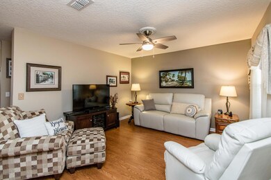 1825 Green Springs Cir unit B, Fleming Island, FL 32003 - photo 6