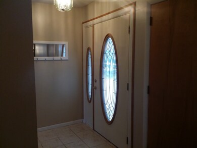 106 Rayburn Dr, Portland, IN 47371 - photo 6