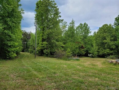 7050 Stubbs Bridge Rd, Spotsylvania, VA 22551 - photo 4