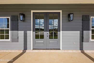 660 Wells Dr, Hernando, MS 38632 - photo 2