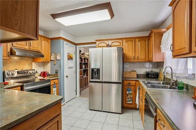 2553 E Catawba Dr, Harvey, LA 70058 - photo 6