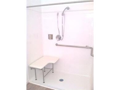 Master Bath/Spa.