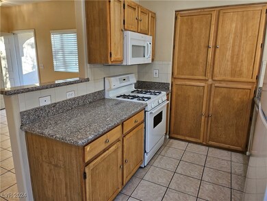 1521 Ruby Cliffs Ln unit 202, Las Vegas, NV 89144 - photo 7