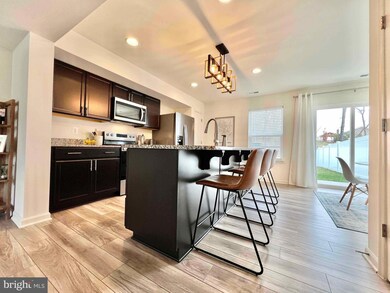 83 Loblolly Dr, Bunker Hill, WV 25413 - photo 5