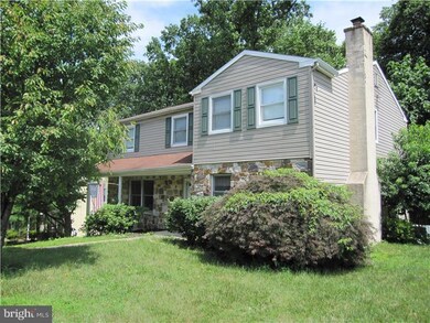 117 Academy Ln, Broomall, PA 19008 - photo 2