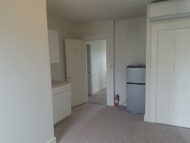 25 Portland Ave unit 8, Dover, NH 03820 - photo 2