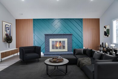 6236_Park_Pl_Living_Room_14-03-25_00_04_