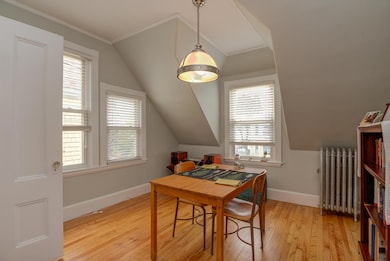 11 Tremont St, Portland, ME 04103 - photo 5