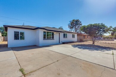 4531 W Crittenden Ln, Phoenix, AZ 85031 - photo 2