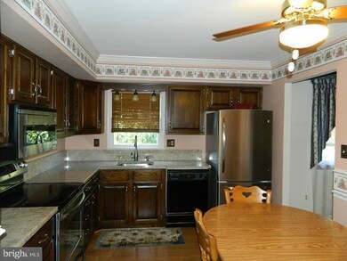 unlisted-address, Clinton, MD 20735 - photo 6