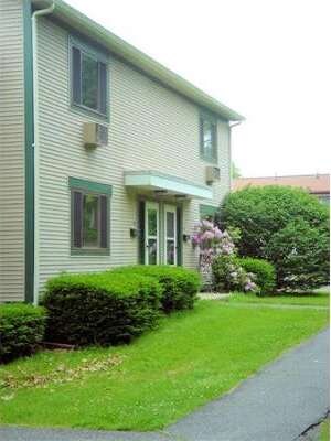 170 E Hadley Rd unit 93, Amherst, MA 01002 - photo 3