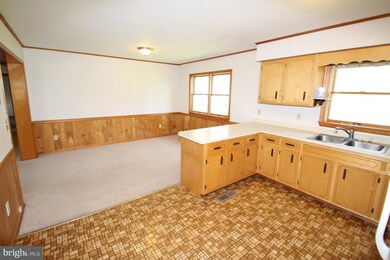 453 Howell School Rd, Bear, DE 19701 - photo 4