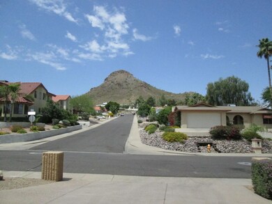 Lookout Mountain View Front