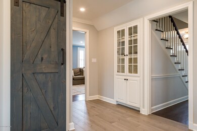 2 Knoll St, Riverside, CT 06878 - photo 5