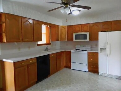 425 Garden Park Dr, Nicholasville, KY 40356 - photo 3