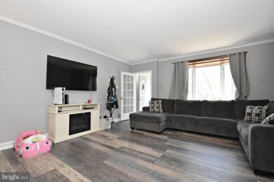 3508 Chippendale St, Philadelphia, PA 19136 - photo 5