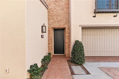 112 Vigna, Irvine, CA 92602 - photo 2